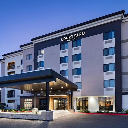 คอร์ทยาร์ด ลาเรโด Hotel ภายนอก รูปภาพ