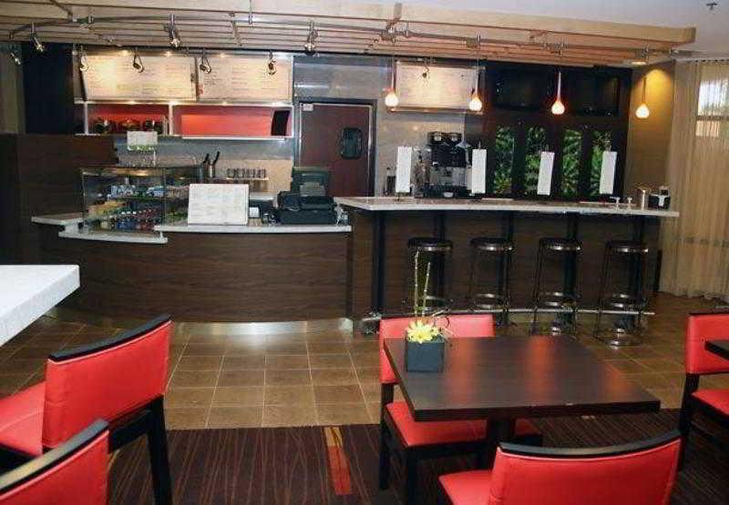 คอร์ทยาร์ด ลาเรโด Hotel ร้านอาหาร รูปภาพ